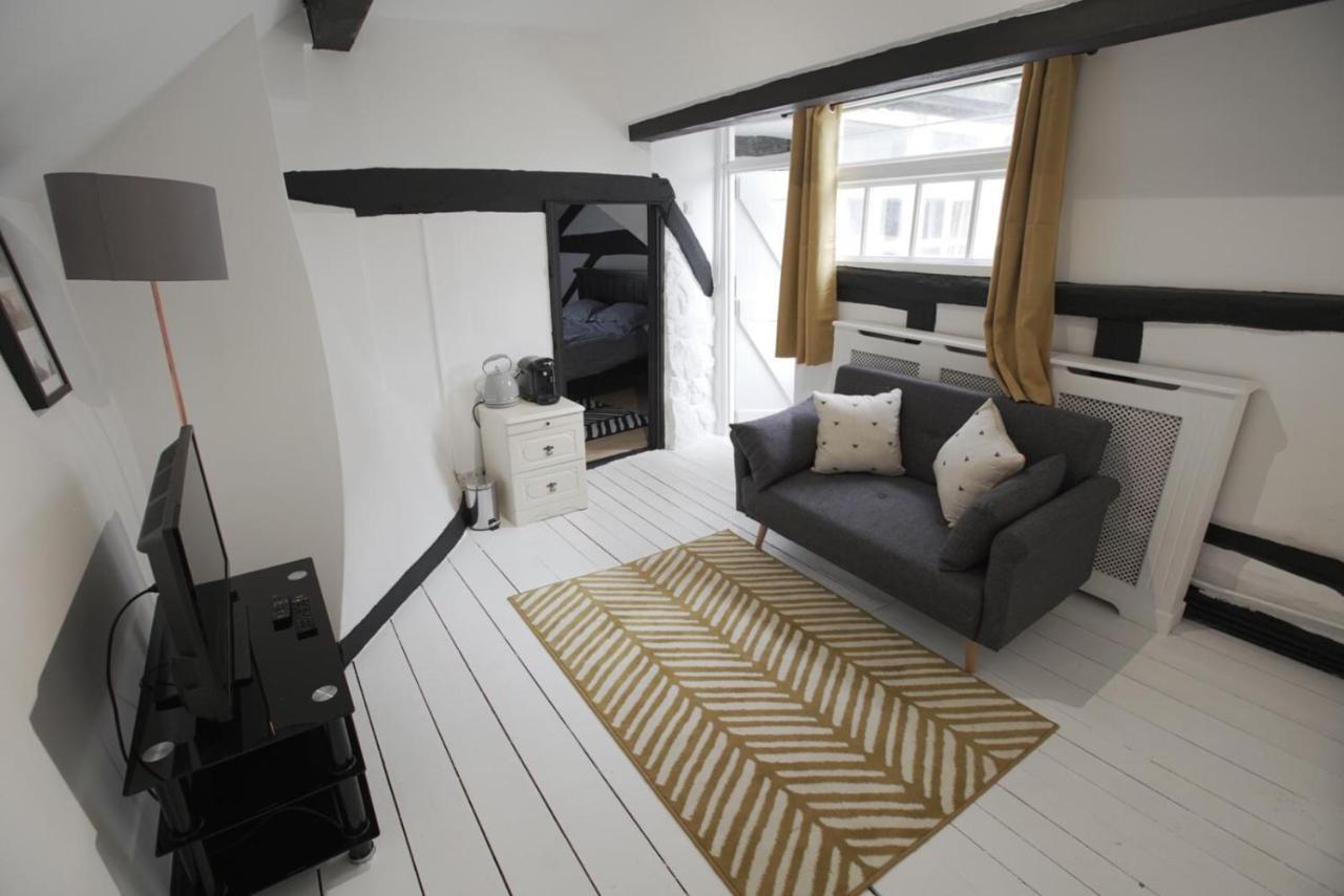 Westgate Guest House Warwick  Buitenkant foto